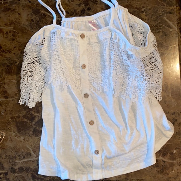 xxl tank top fits like a medium - Picture 1 of 1